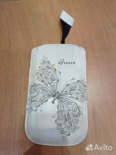 Чехлы для телефонов