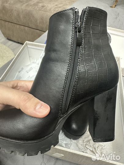 Ботильены кожаные