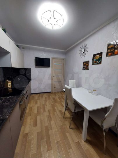 2-к. квартира, 52,5 м², 3/10 эт.