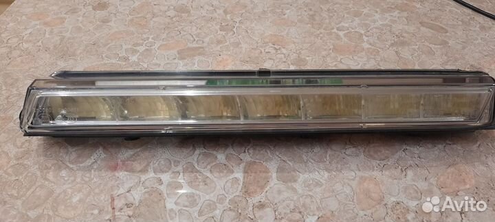 Ходовой огонь правый новый Mercedes Gl 350