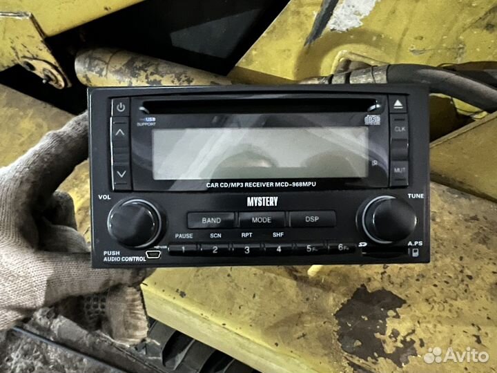 Рамка магнитолы Geely Mk