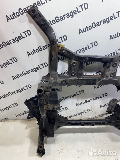 Подрамник передний Jaguar F-Pace X761 204DTD 2017