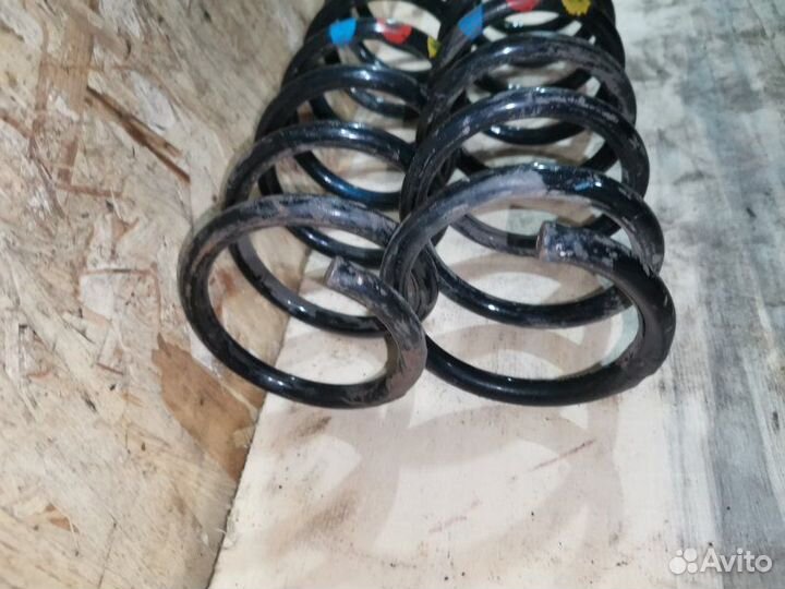 Пружина задняя Ford Focus 3 хетчбэк 1.6 iqdb 2012