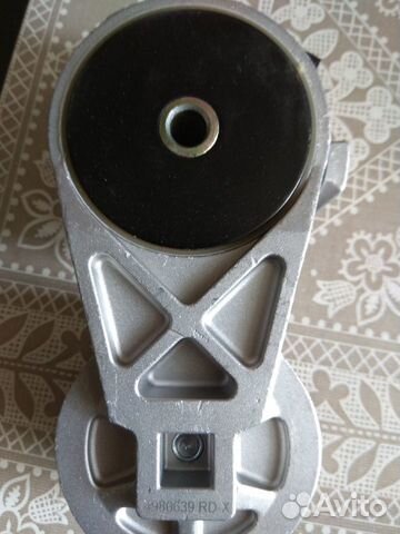 Натяжитель ремня генератора на Валдай