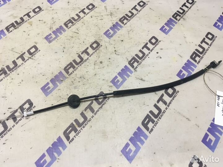 Трос замка двери передней правой Форд Фокус 2