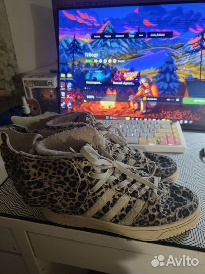 Adidas jeremy scott leopard wings