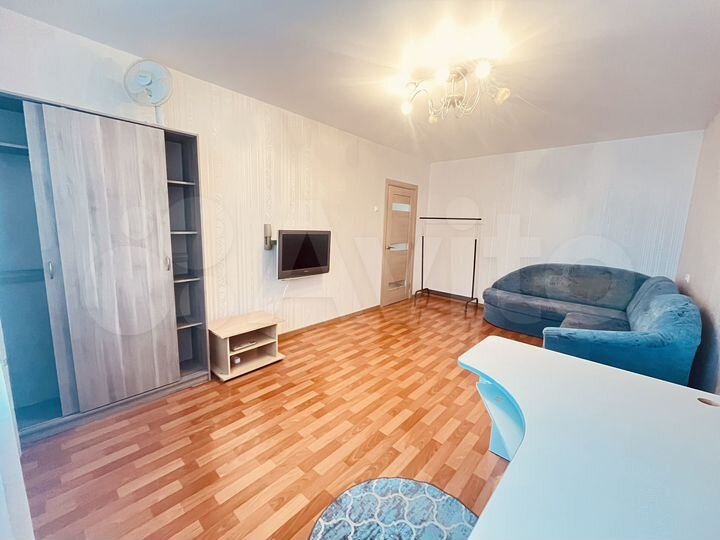 1-к. квартира, 40 м², 8/10 эт.