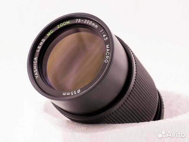 Yashica MC Zoom 75-200mm f/4.5 Macro (Canon)