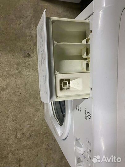 Стиральная машина Indesit