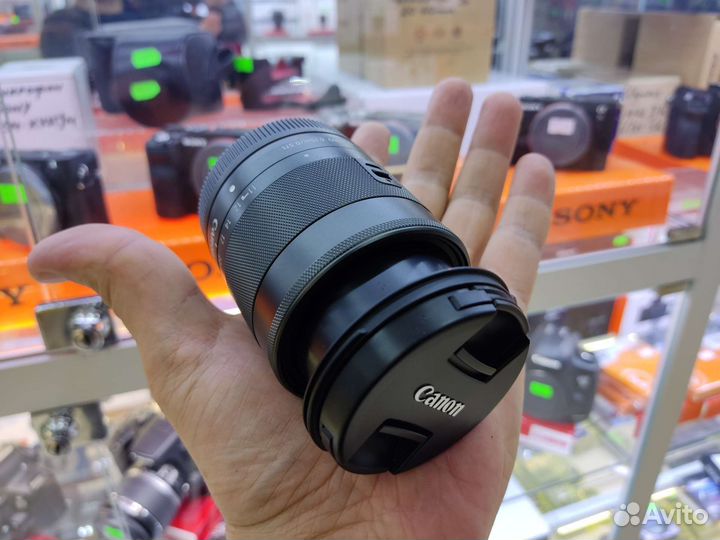 Canon EF-M 11-22mm f/4.0-5.6 IS STM витринный
