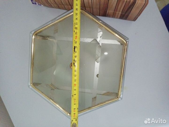 Светильник