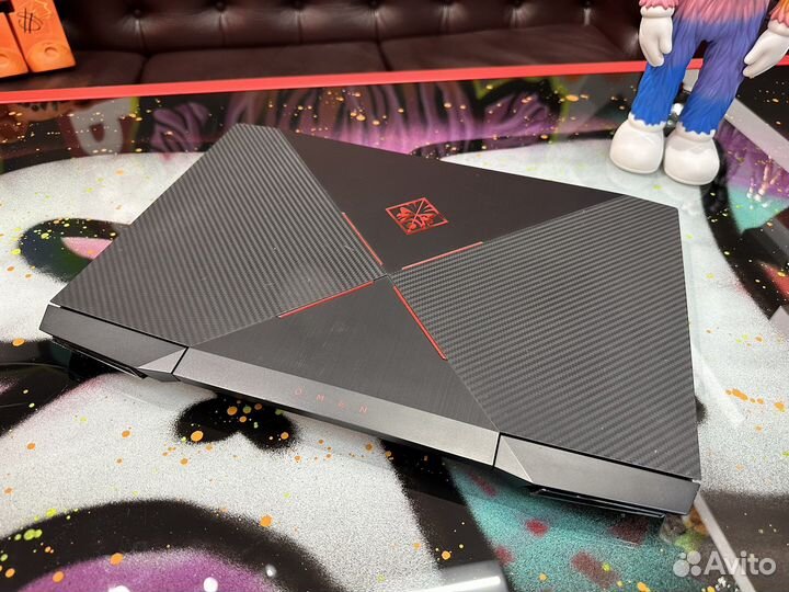 HP omen7265ngw/Core i7/nvidia GTX1050/ssd 256Gb