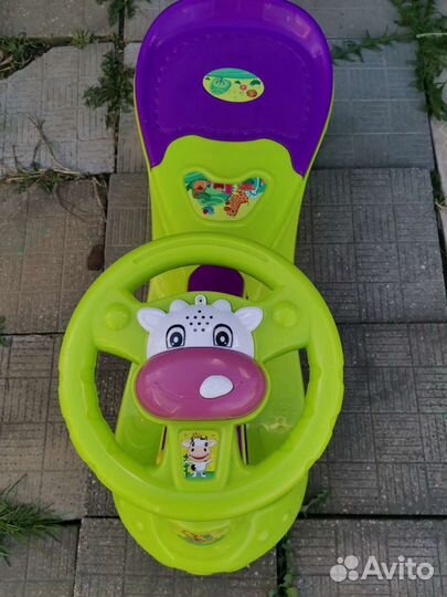 Машинка каталка толокар