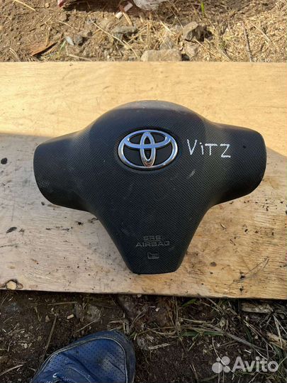 Подушка в руль Toyota Vitz