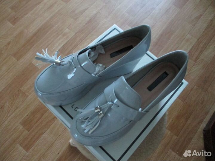 Женские лоферы