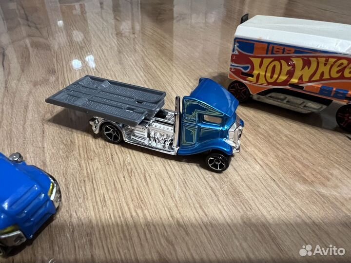 Машинки hot wheels грузовики