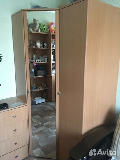 Мебель для детской (школа, институт) комнаты