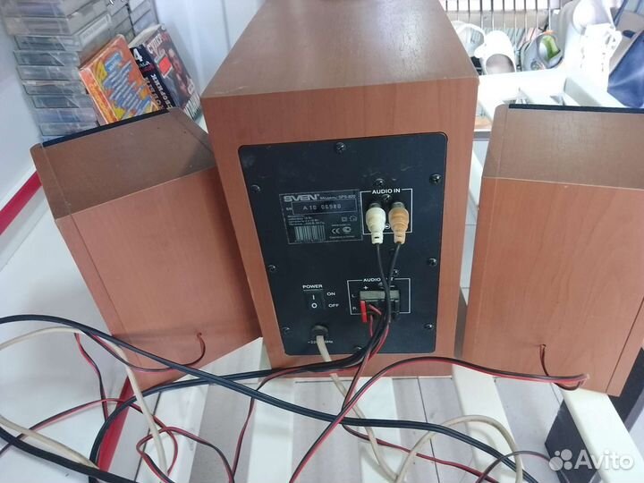 Компьютерные колонки с сабвуфером