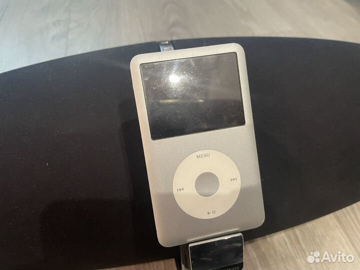 Колонка B&W Zeppelin Air и iPod classic 160gb