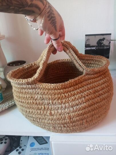 Корзина плетёная из джута