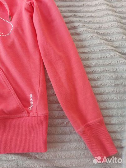 Спортивная кофта reebok на девочку 10-13лет