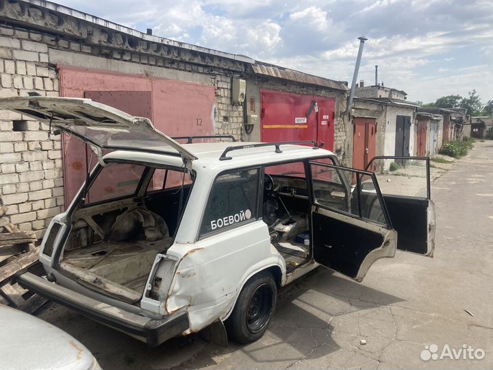 ВАЗ 2104 1.5 МТ, 1992, битый, 10 000 км