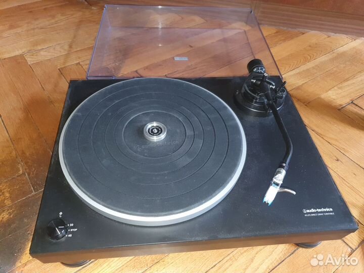 Проигрыватель винила audio technica AT-LP5