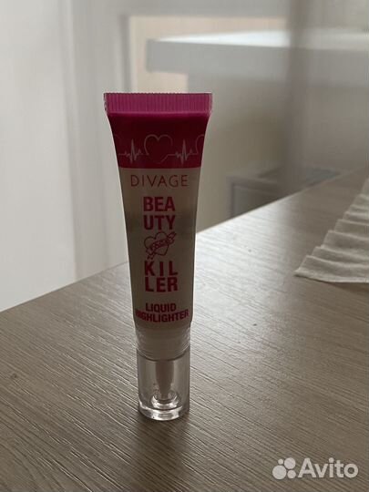 Жидкий хайлайтер divage