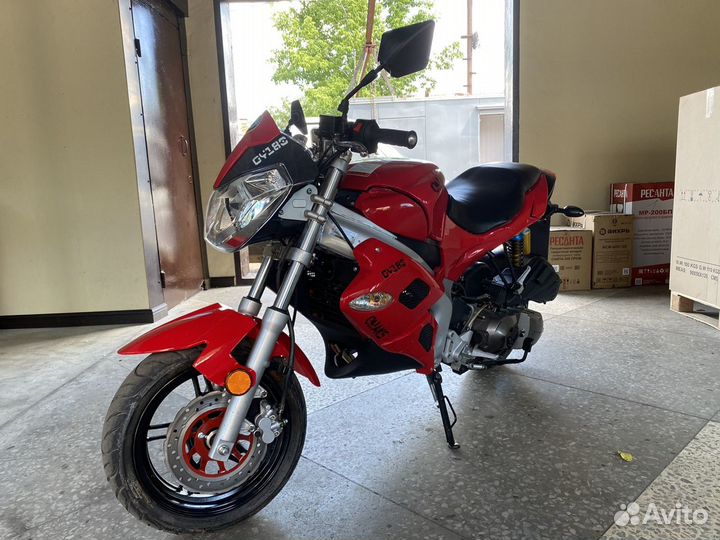 Новый скутер-байк omaks 180 красный