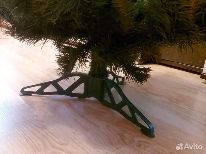 Елка искусственная бу