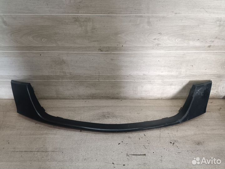 Накладка решётки радиатора Mazda Tribute I (2000—2