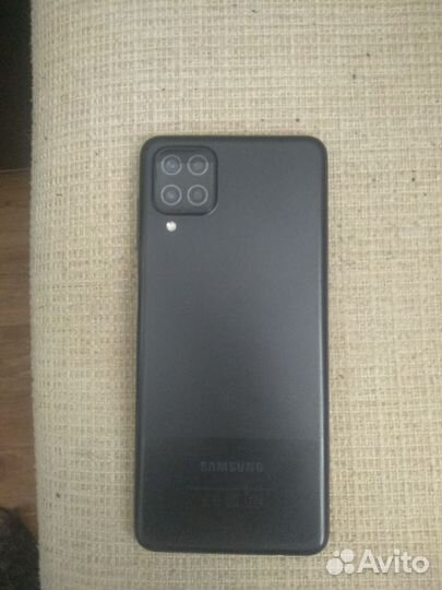 Samsung Galaxy A30, 3/32 ГБ