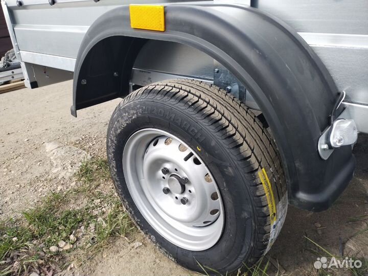 Прицеп легковой-самосвальный 2.7*1.4