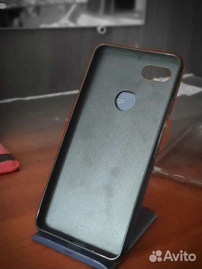 Чехлы на телефон