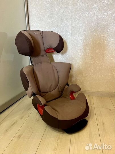 Детское автокресло 15 до 36 кг Maxi Cosi Rodi
