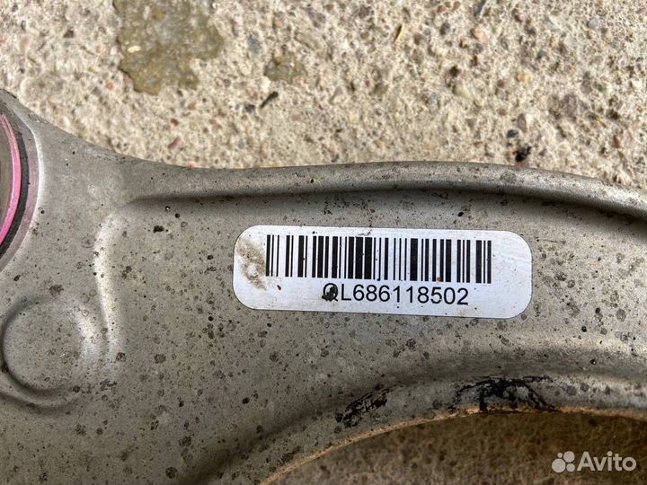 Рычаг передний BMW 5 G30/G31 G30 2019 6811185