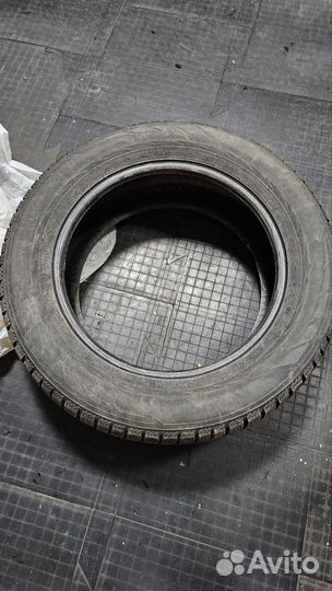 Nokian Tyres Hakkapeliitta R2 SUV 235/60 R18 107R