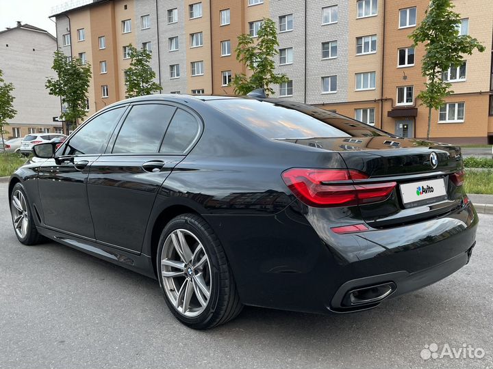 BMW 7 серия, 2017