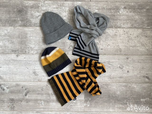 Шапка и шарфы пакетом