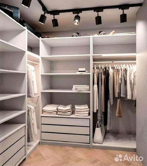 Гардеробный шкаф