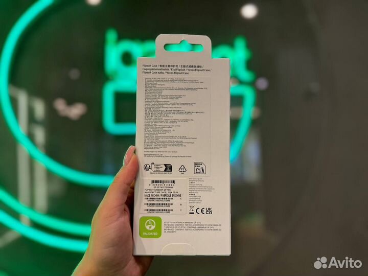 Чехол Flipsuit Case Samsung Z Flip6 Neon