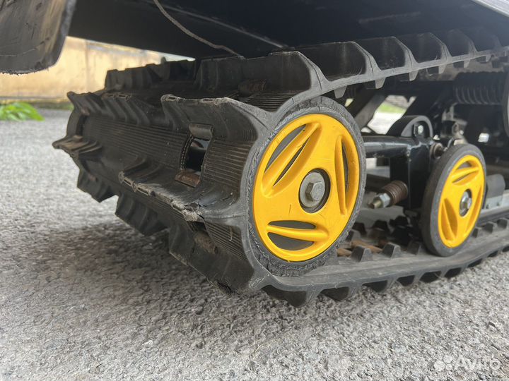 Brp ski-doo skandic
