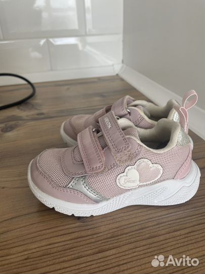 Кроссовки для девочки 22 размер