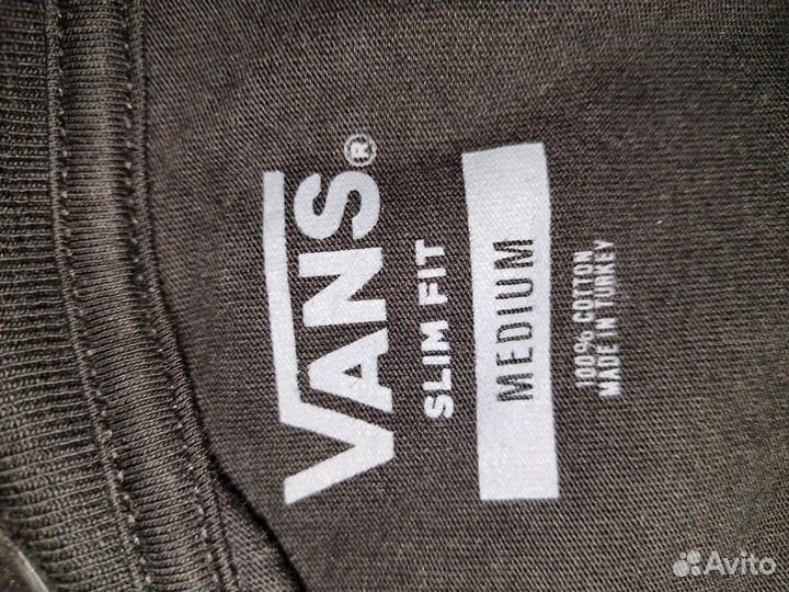 Футболка Vans