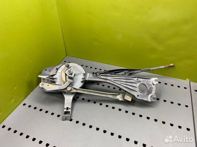 Трапеция дворников Mercedes-Benz W124 M102 2.3