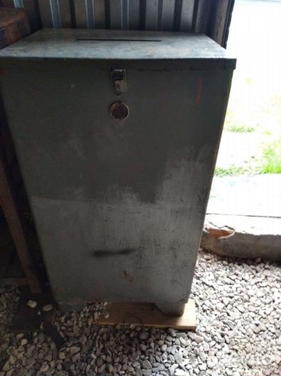 Ящик железный в гараж дачу