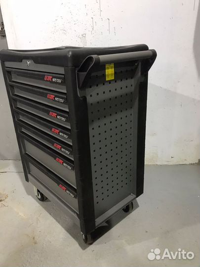 Тележка инструментальная 7 секций серая на колесах