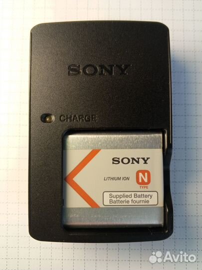 Зарядное устройство Sony BC-csnb