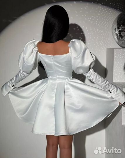 Платье с корсетом