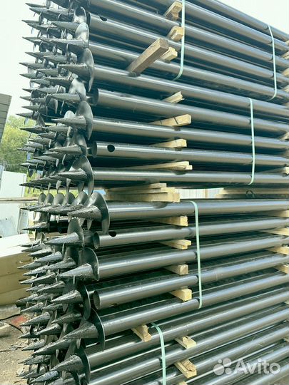 Винтовые сваи с монтажом